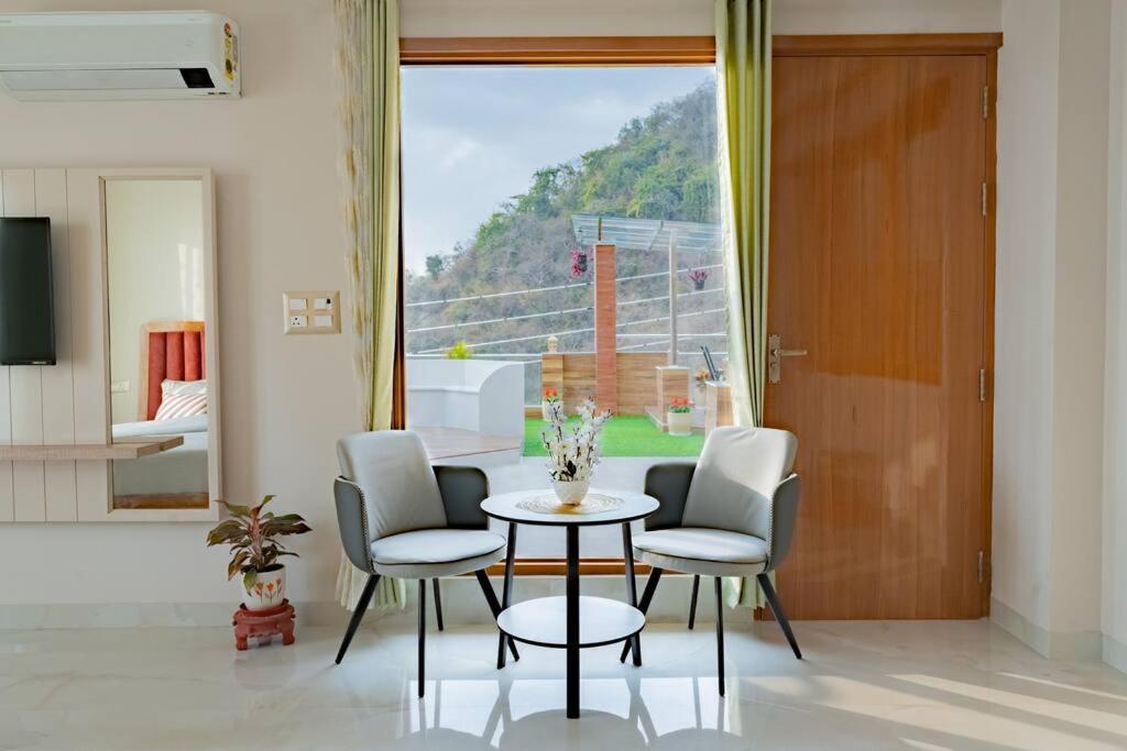 The Sage Villa - Luxury Homestay In Dehradun Exterior photo